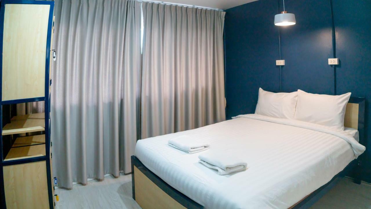 Local Time Bkk Otel Bangkok Dış mekan fotoğraf